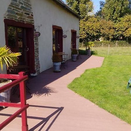Bed and Breakfast La Malcotais Noyal-Chatillon-sur-Seich Esterno foto