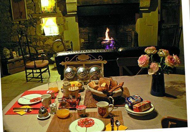 Bed and Breakfast La Malcotais Noyal-Chatillon-sur-Seich Esterno foto