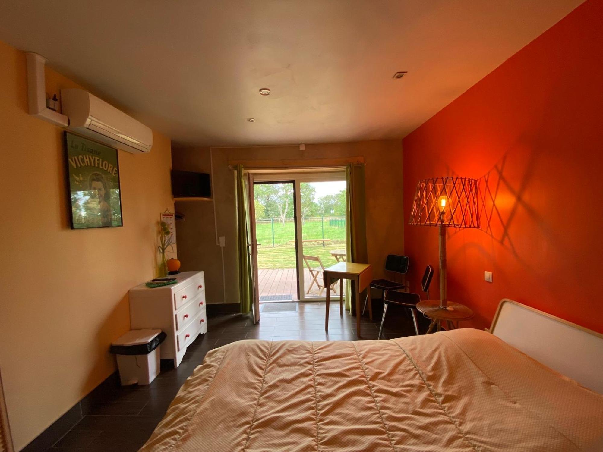 Bed and Breakfast La Malcotais Noyal-Chatillon-sur-Seich Esterno foto